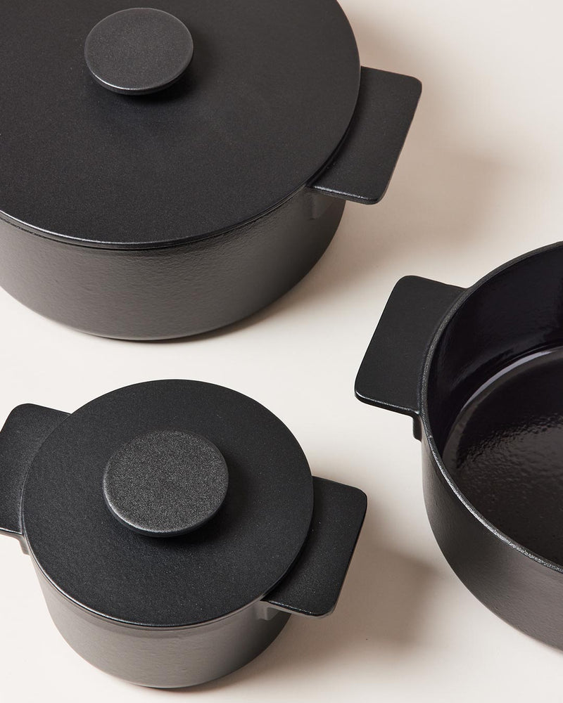 Modern Enameled Dutch Oven